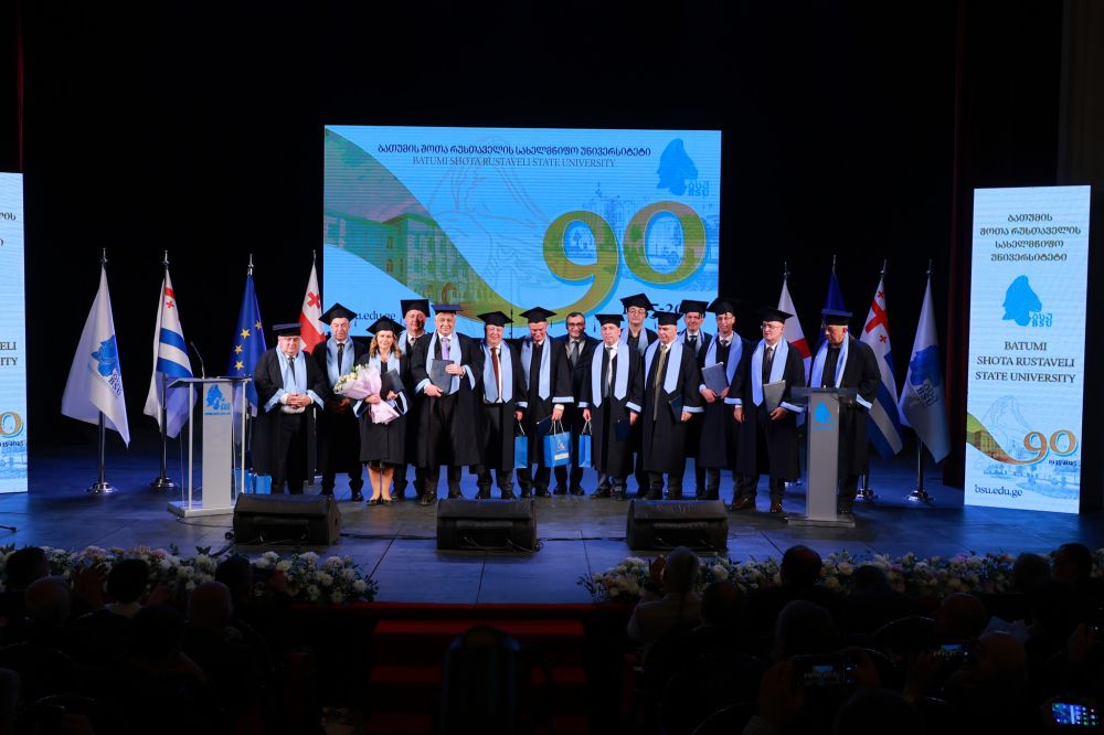 თბილისის სახელმწიფო სამედიცინო უნივერსიტეტის პროფესორებს ბათუმის შოთა რუსთაველის სახელმწიფო უნივერსიტეტის საპატიო დოქტორის წოდება მიენიჭათ