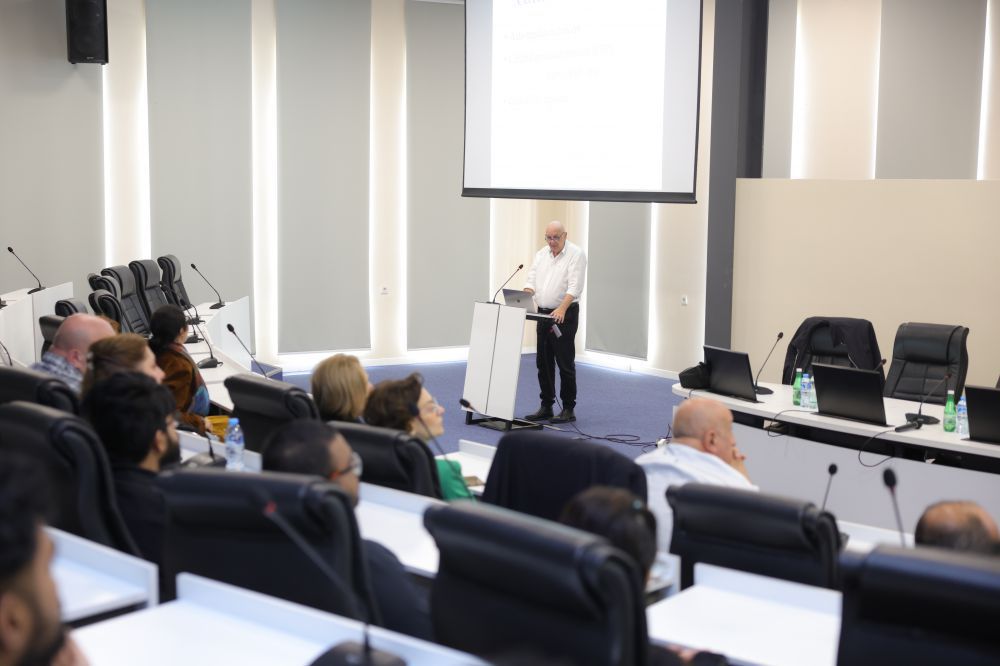 თსსუ-ში ჩატარდა ლექციათა ციკლი ბავშვთა ნეიროქირურგიისა და პედიატრიის აქტუალურ საკითხებზე 