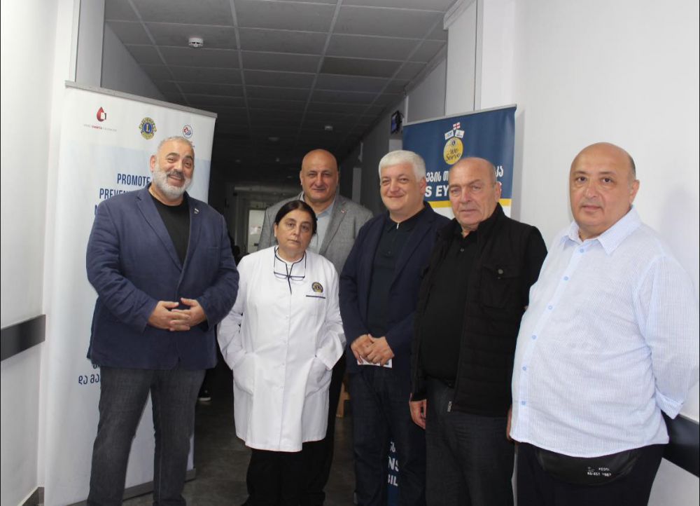 Department of Ophthalmology Continues Traditional Charity Initiative