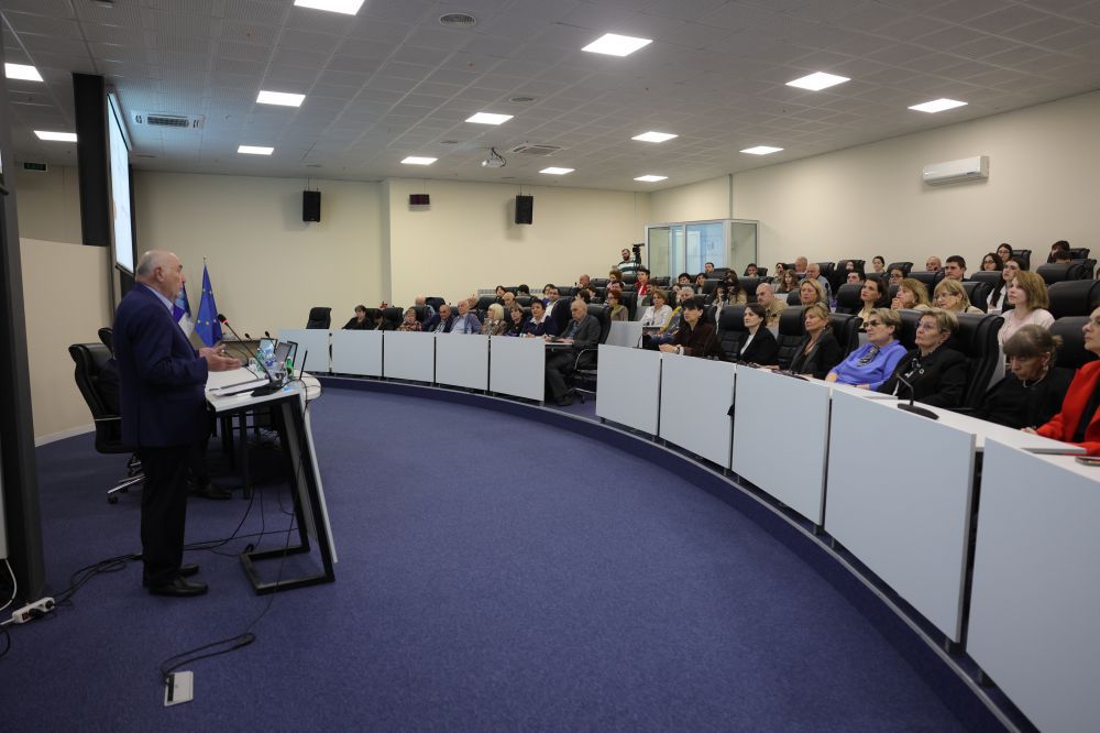 აკადემიკოს რამაზ ხეცურიანის საჯარო ლექცია თსსუ-ში