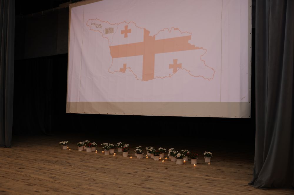 დოკუმენტურ-მხატვრული ფილმის „ინგირს მელე“ („ენგურს გაღმა“) საპრემიერო ჩვენება თსსუ-ში