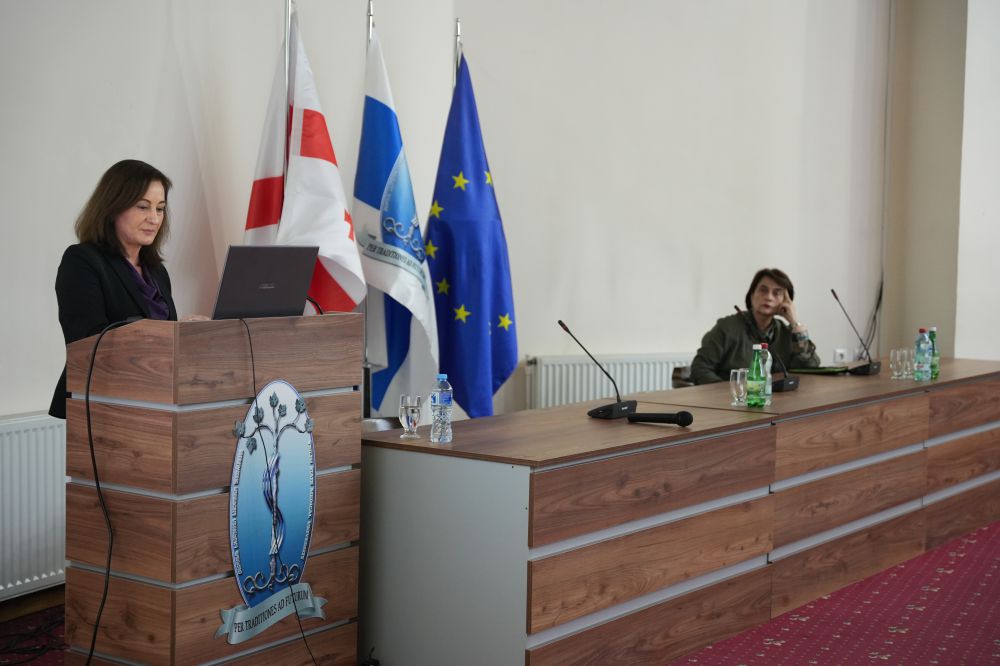 საჯარო ლექცია  თსსუ-ში  - „პრობლემური საკითხები ენდომეტრიუმის და საშვილოსნოს ყელის ეპითელური სიმსივნეების დიაგნოსტიკაში“