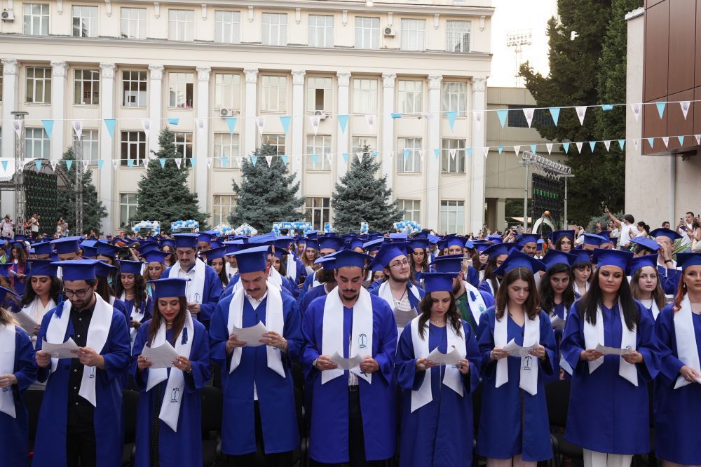 სიამაყის დღე - თსსუ-ში 2025 წლის კურსდამთავრებულთა გამოსაშვები ცერემონია გაიმართა
