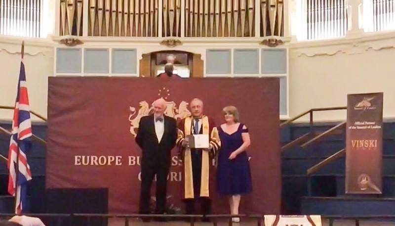Professor Zurab Vadachkoria, Rector of Tbilisi State Medical University, was awarded the “Honorary Professor of the Academic Union Oxford”
